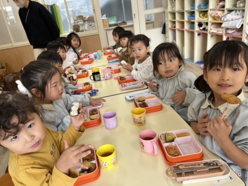 一緒に食べたよ🍱✨