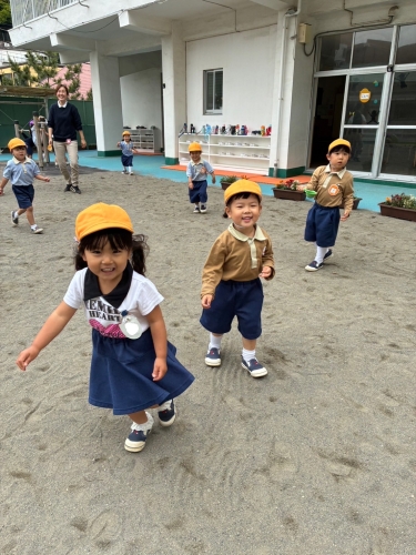 まてまてー！
